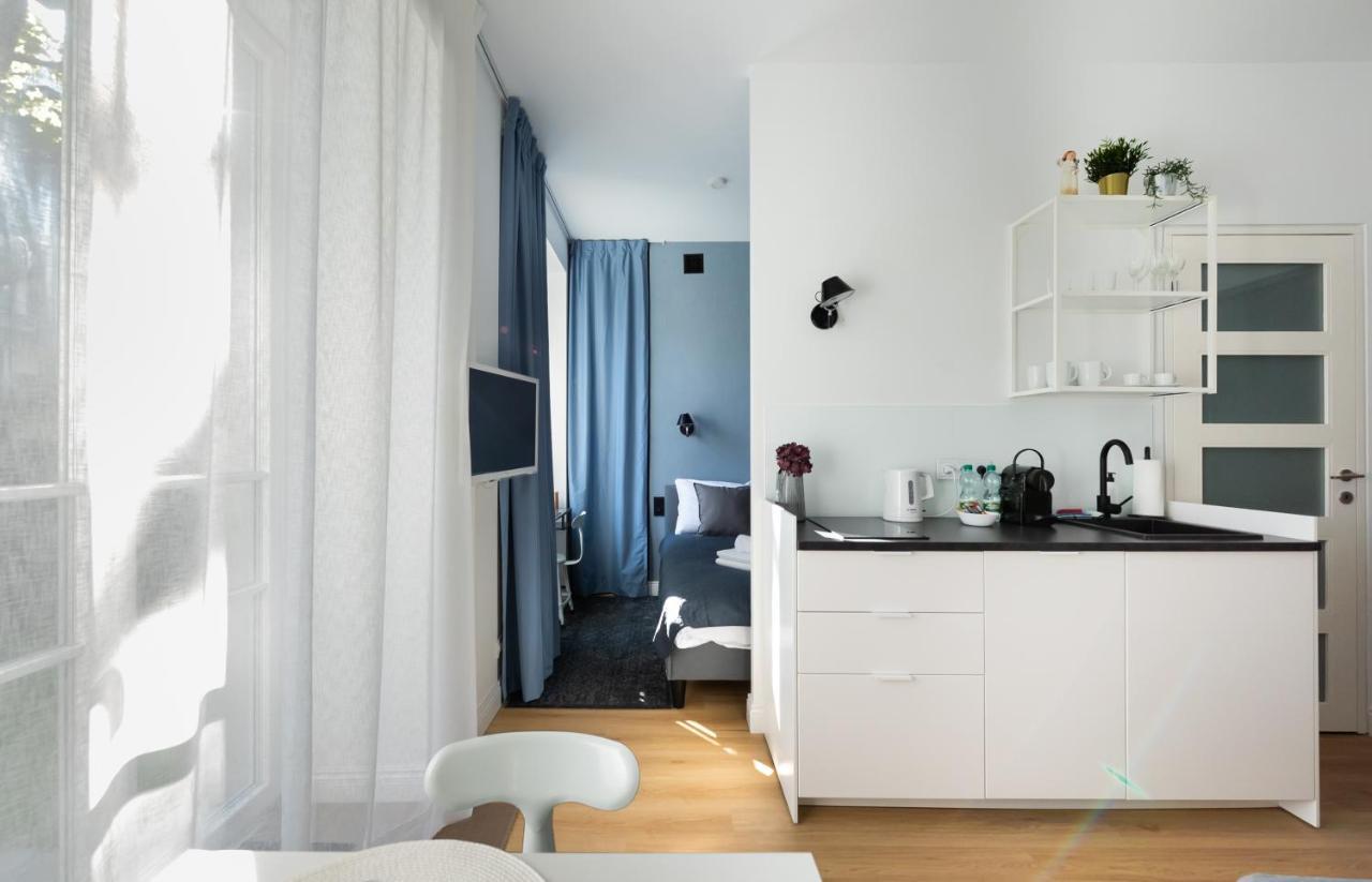 Old Praga Garden Apartment Warsawa Bagian luar foto